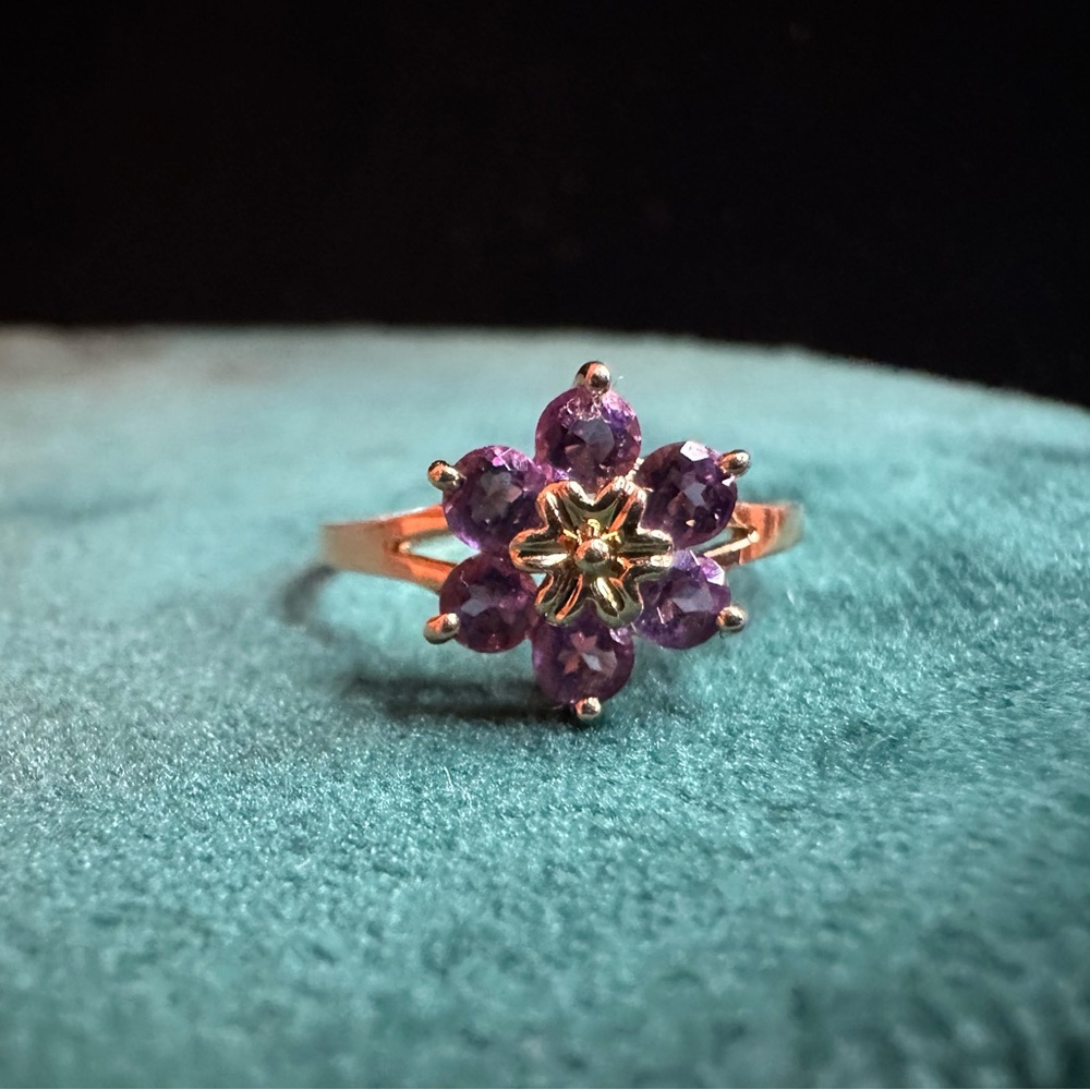 Amethyst And Solid 14k Gold Ring - image 6
